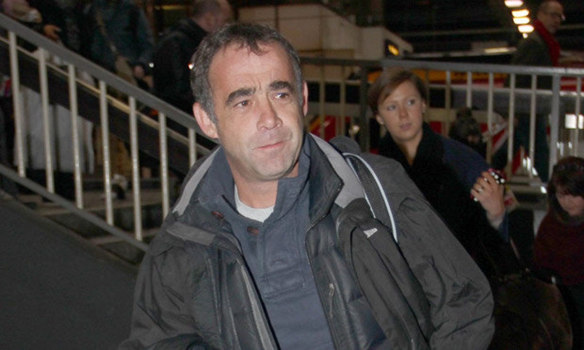 Τηλεοπτικός αστέρας κατηγορείται για βιασμό ανηλίκου και σεξουαλική παρενόχληση παιδιών