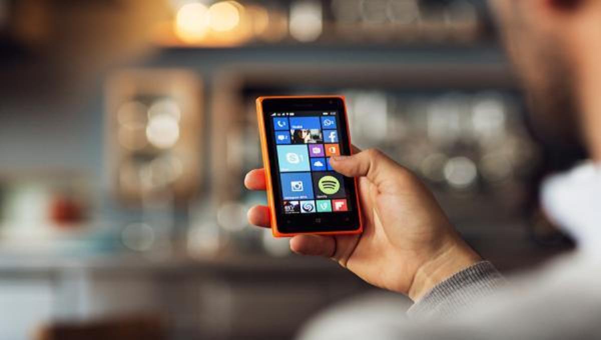 Gadget: To Microsoft Lumia 532 Dual Sim ήρθε στα Public