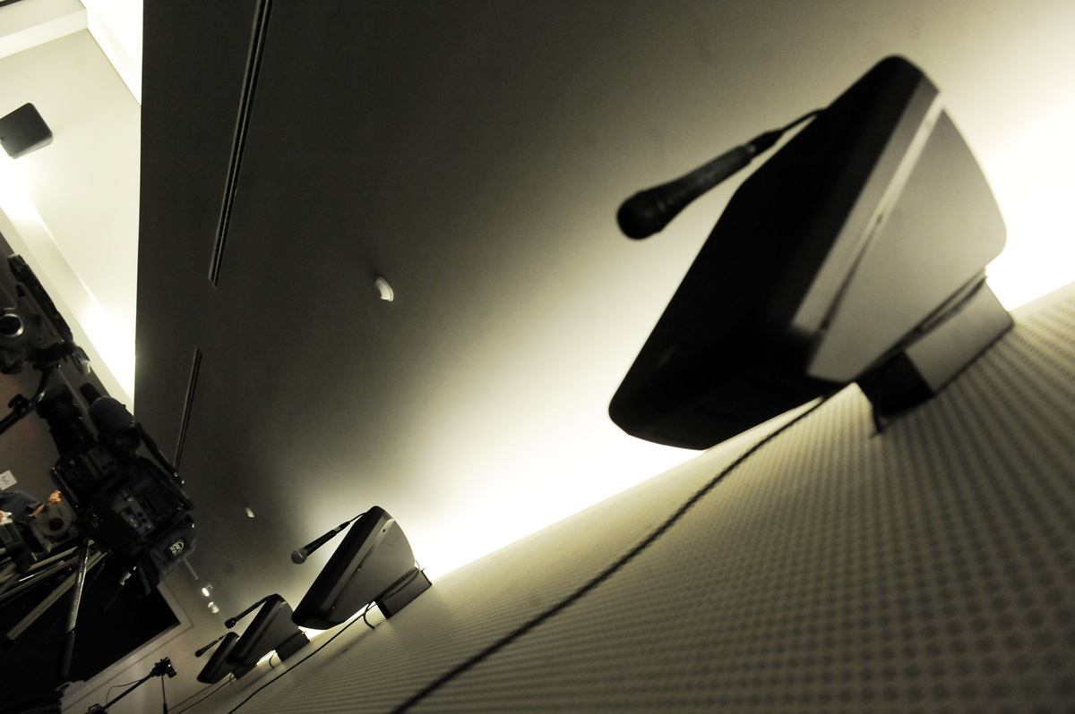 Υπουργός χαρακτήρισε τους δημοσιογράφους “καουμπόηδες”