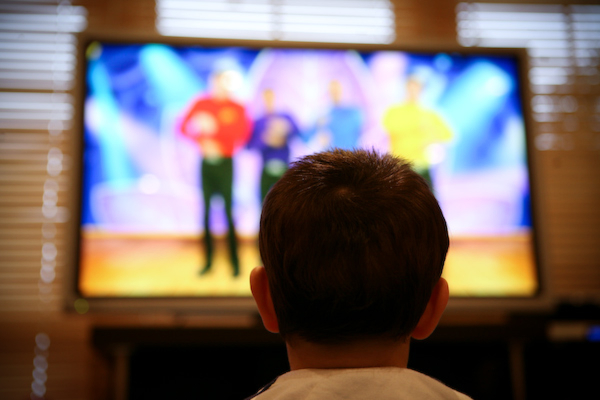 Η τηλεόραση κατέστρεψε ένα τρίχρονο αγοράκι
