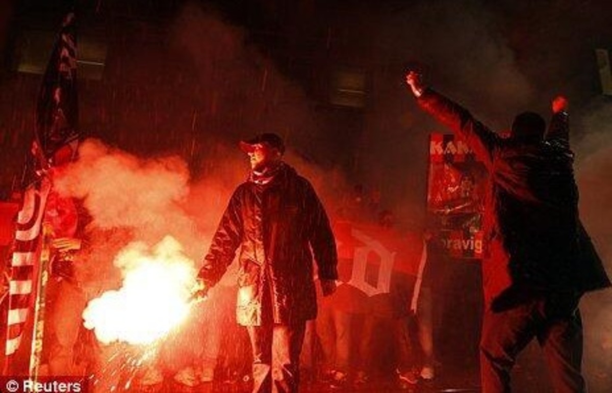 Επεισόδια με μαχαιρωμένους πριν το Μίλαν – Άγιαξ (VIDEO)