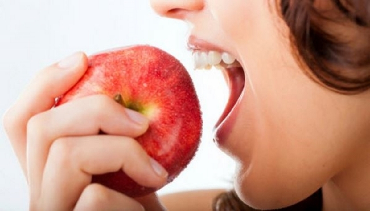 Φάτε αυτές τις 5 τροφές για να χάσετε πιο εύκολα κιλά χωρίς να πεινάτε