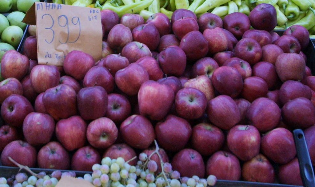 Απόσυρση ακατάλληλων μήλων από τη Χιλή