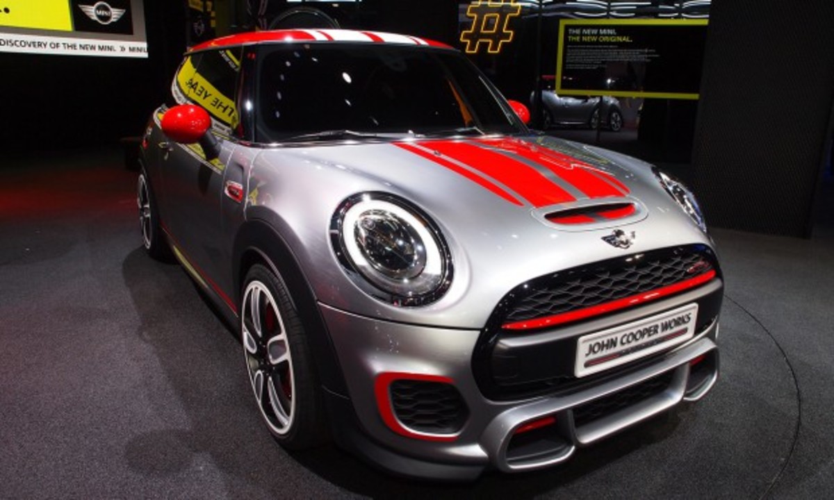 Προ των πυλών το νέο MINI John Cooper Works