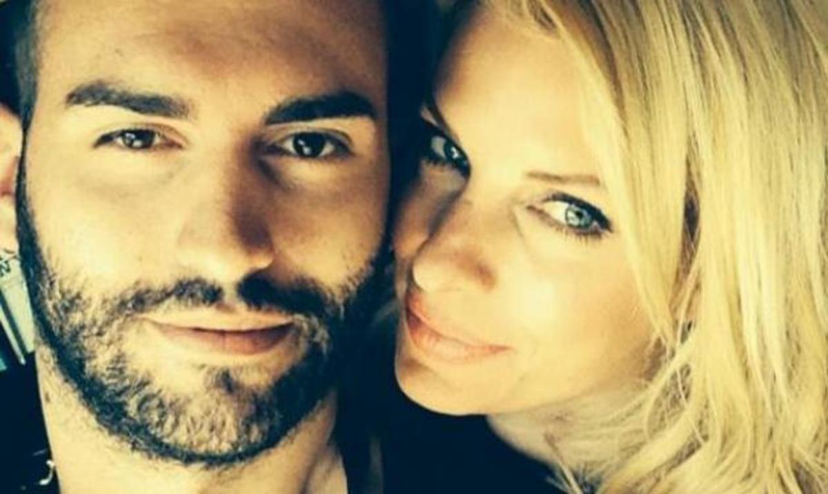 Ελένη Μενεγάκη: Οι ευχές από τον αδελφό της Θοδωρή!