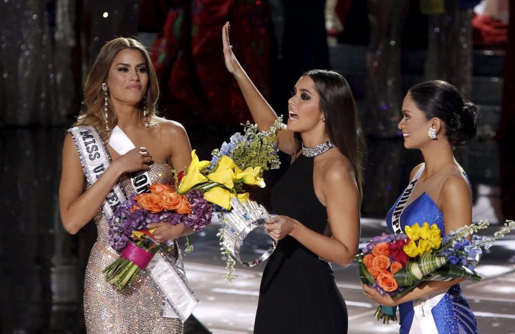 Miss Universe 2015: Ακόμα κλαίει για όσα θα χάσει η Μις Κολομβία