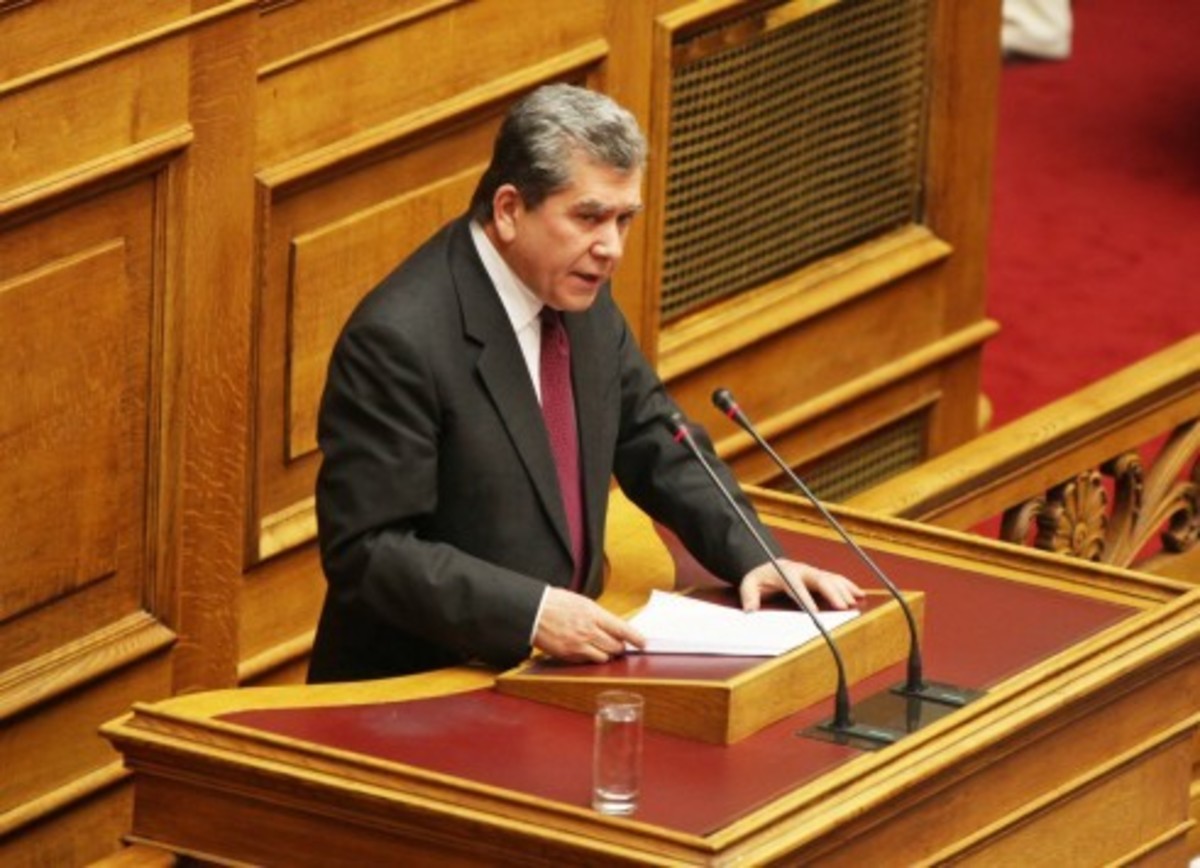Μητρόπουλος: Είχαμε υπερβάλει ως προς τις δεσμεύσεις μας