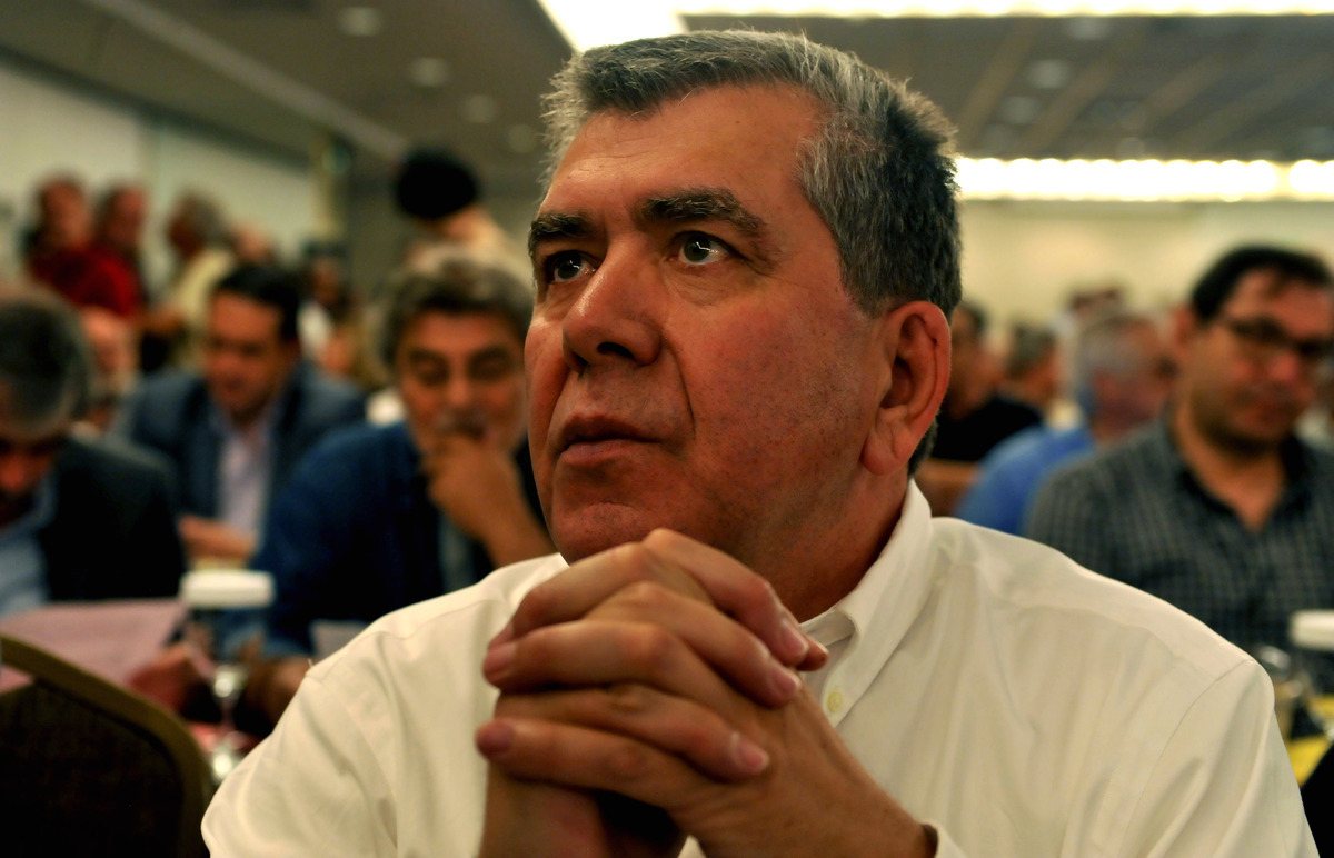 Οποία ντροπή και εξαχρείωση! Τι κεραυνός ήταν Αλέξη μου αυτό το “άντε γ@μήσου”!