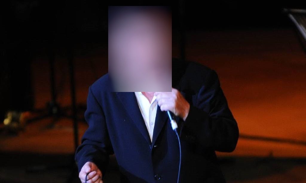 «Όταν τραγούδαγα στις μπουάτ, κοιμόμουν μαζί με άλλους δέκα στην Ομόνοια»