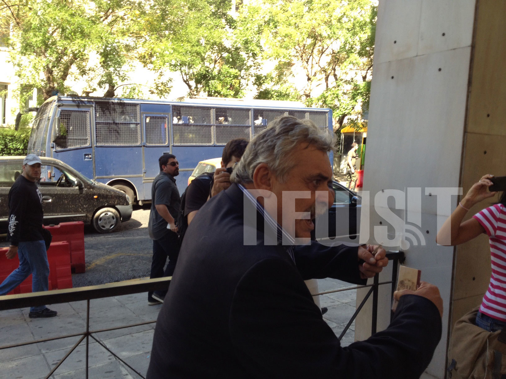 Αδερφός Μιχαλολιάκου: Είναι σε αρίστη κατάσταση