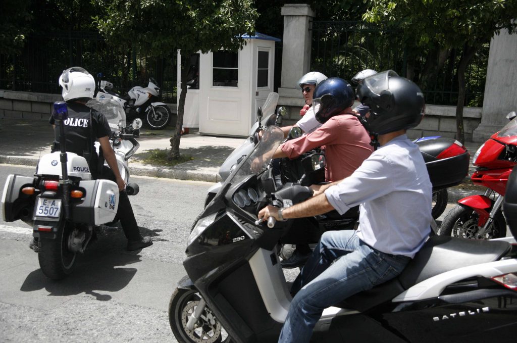 Τον μαχαίρωσαν γιατί δεν έβγαζε την μπλούζα της ομάδας του!