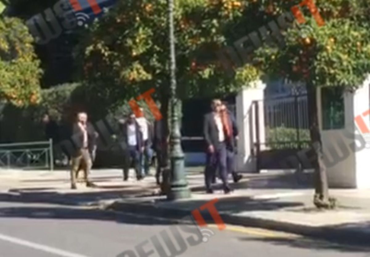 Εκπρόσωποι αγροτών στο Μαξίμου