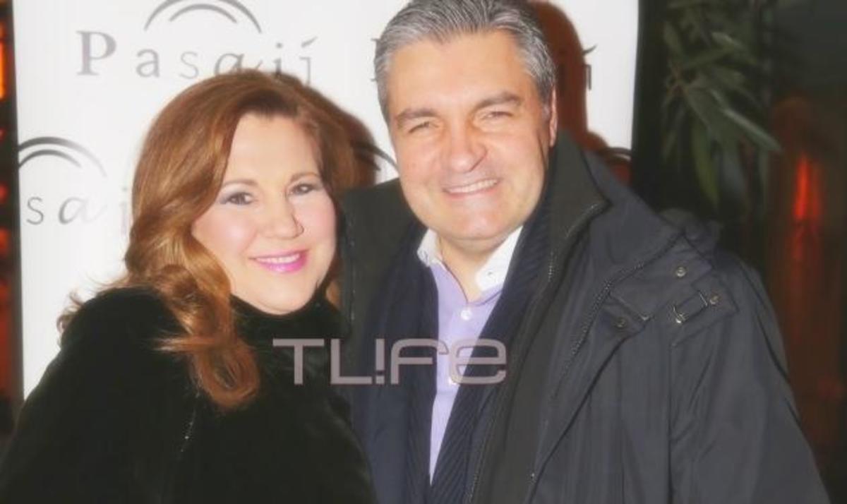 Δέσποινα Μοιραράκη – Γιάννης Κοντούλης: Το “καυτό” φιλί που αντάλλαξαν σε βραδινή έξοδο!