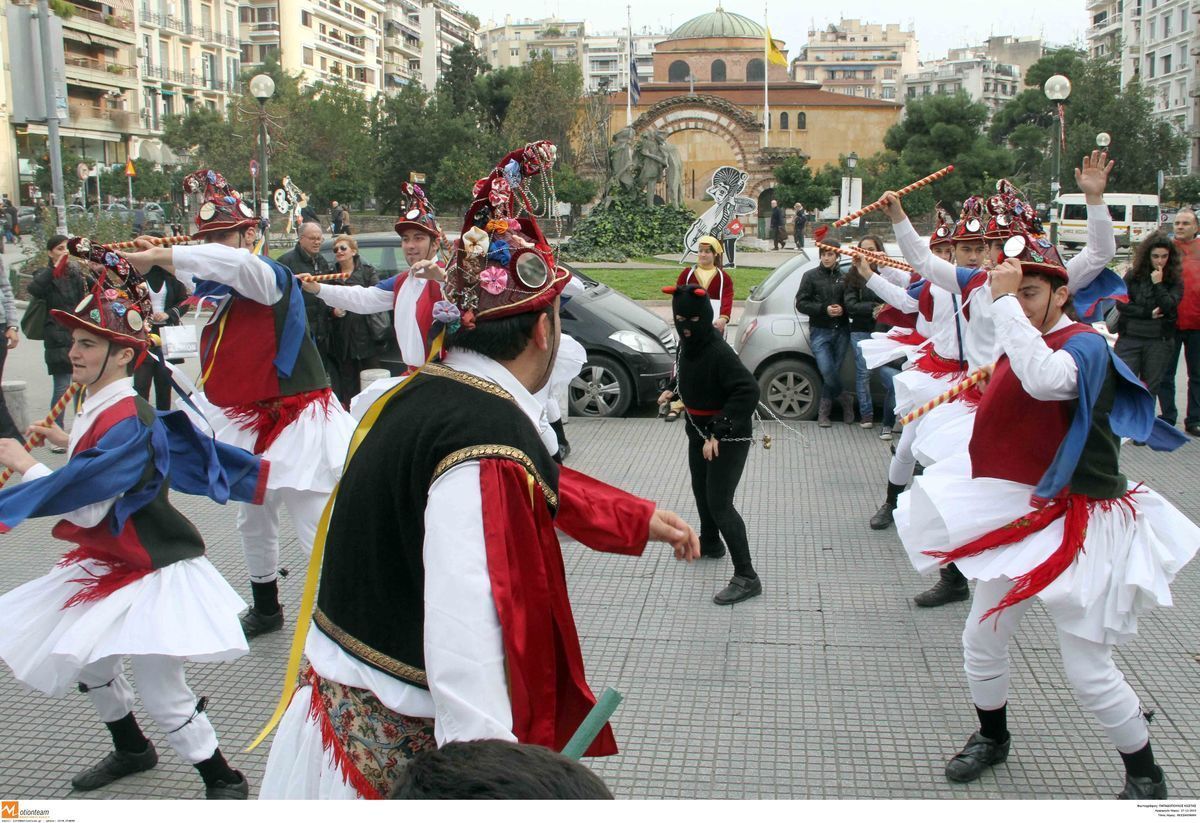 Χριστούγεννα 2016: Η Μακεδονία και τα συγκλονιστικά της έθιμα