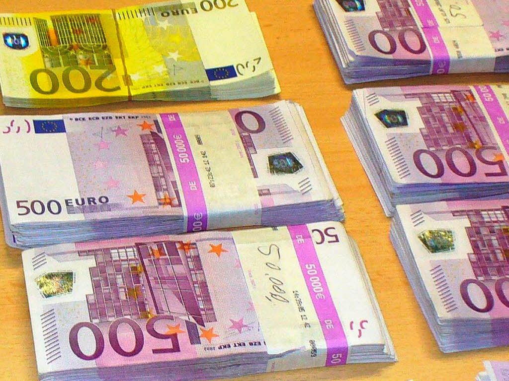 REUTERS: 15 δις ευρώ επιπλέον το νέο δάνειο της Ελλάδας