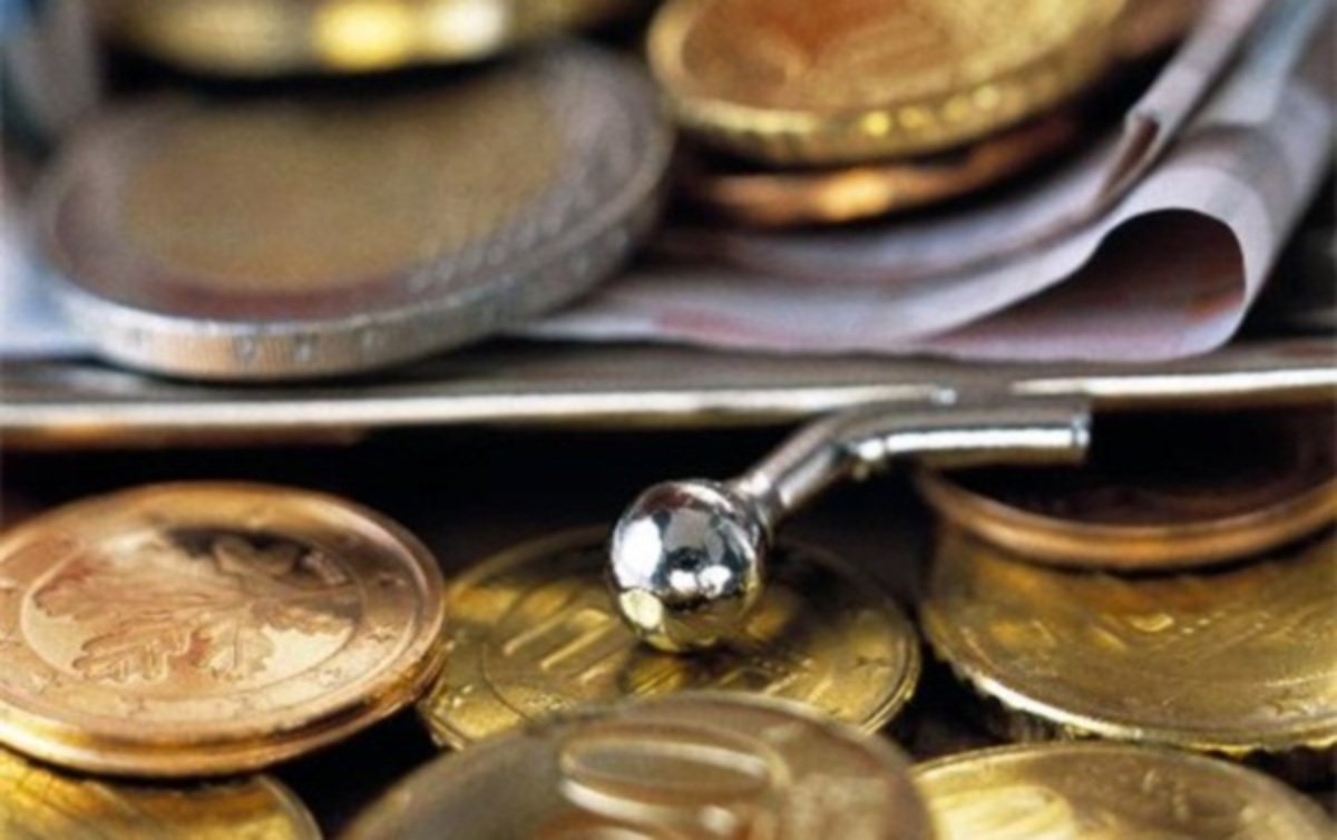 Έλλειμμα 9,1 δισ. ευρώ στον κρατικό προϋπολογισμό το τετράμηνο