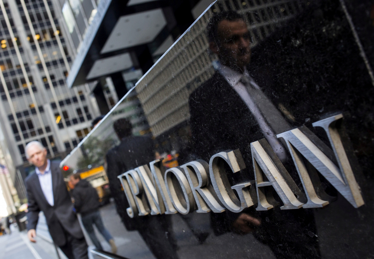 Η JPMorgan Chase τα μαζεύει από το Λονδίνο λόγω Brexit