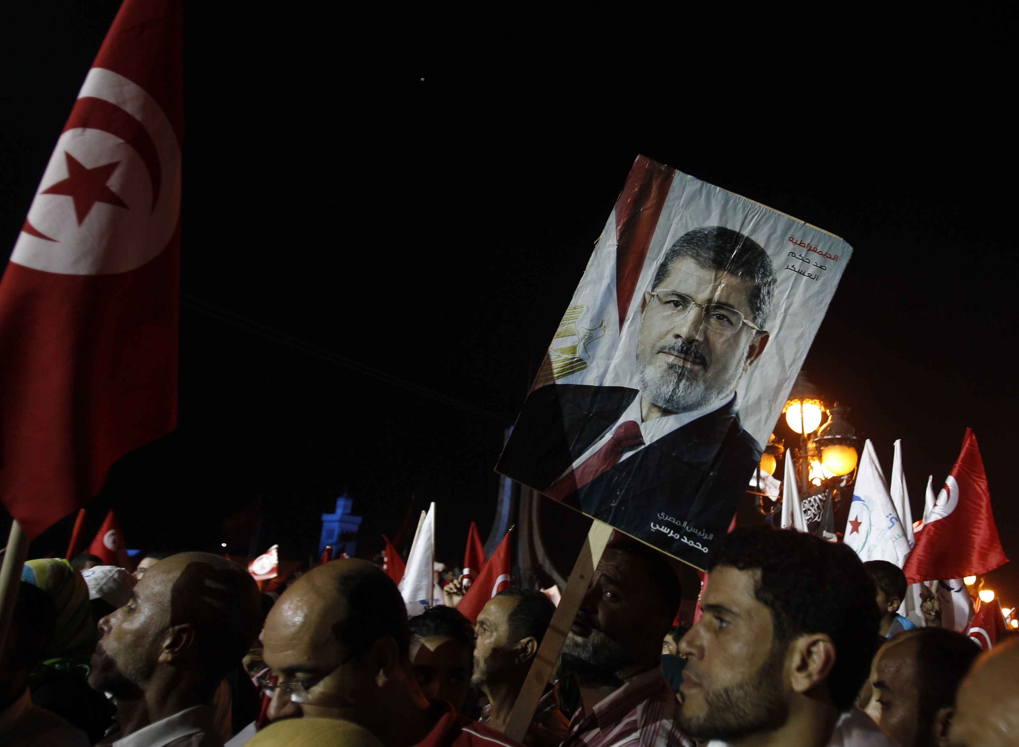 Αίγυπτος: Παρατείνεται η κράτηση του Μοχάμεντ Μόρσι