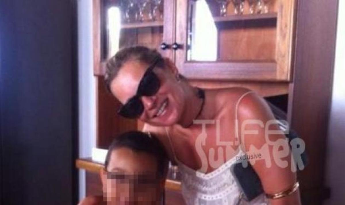 Η Kate Moss και η Νaomi Cambell κάνουν διακοπές στην Πάτμο! Φωτογραφίες