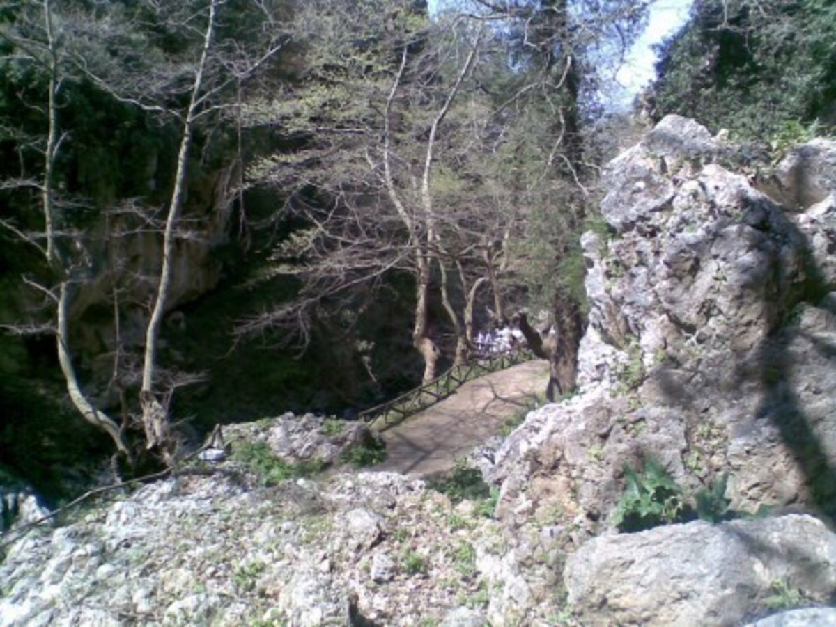 Αγωνία για τους 12 τούρκους τουρίστες που αγνοούνται στα Πιέρια Όρη