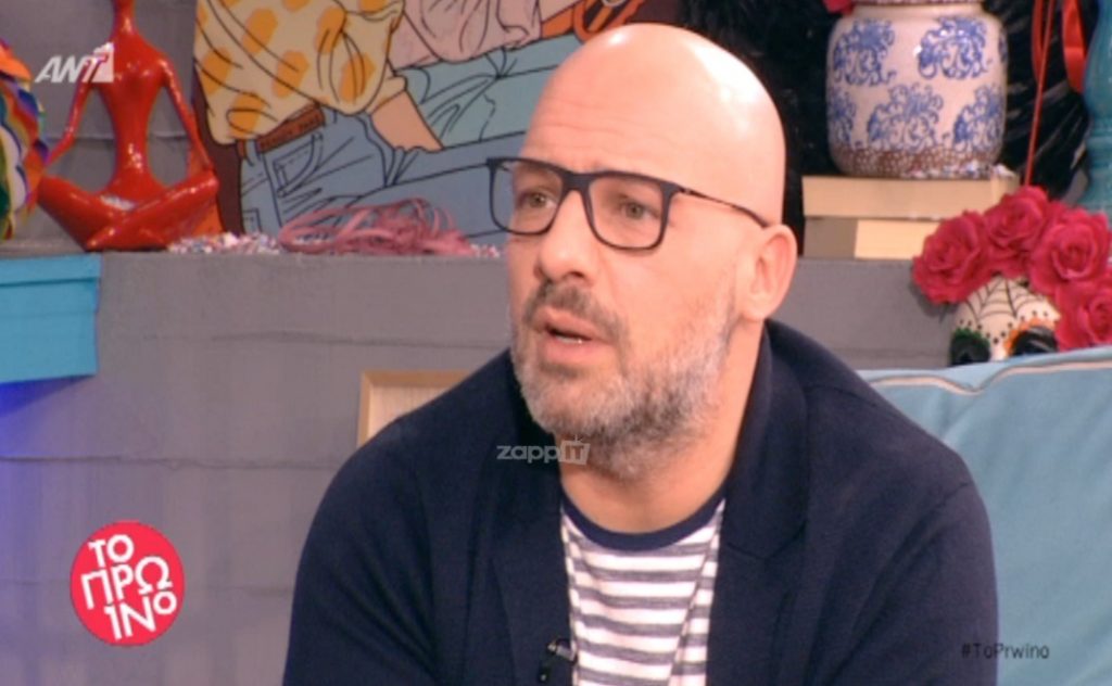 Νίκος Μουτσινάς: «Στην πρεμιέρα ένα ζευγάρι μάτια ήθελα, της μητέρας μου! Δεν ήταν…»