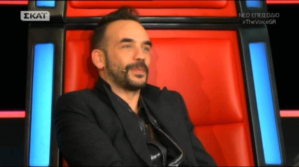 Πρωτοφανής κίνηση Μουζουράκη στο Voice! Πήρε πίσω την παίκτρια που έκοψε στα battles!