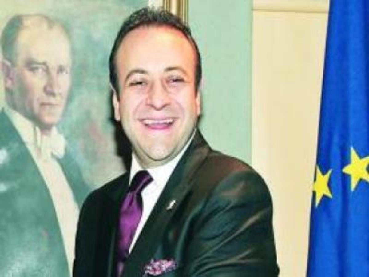 Προκλητική ομολογία Μπαγίς για τις επεκτατικές βλέψεις της Τουρκίας σε νησιά του Αιγαίου