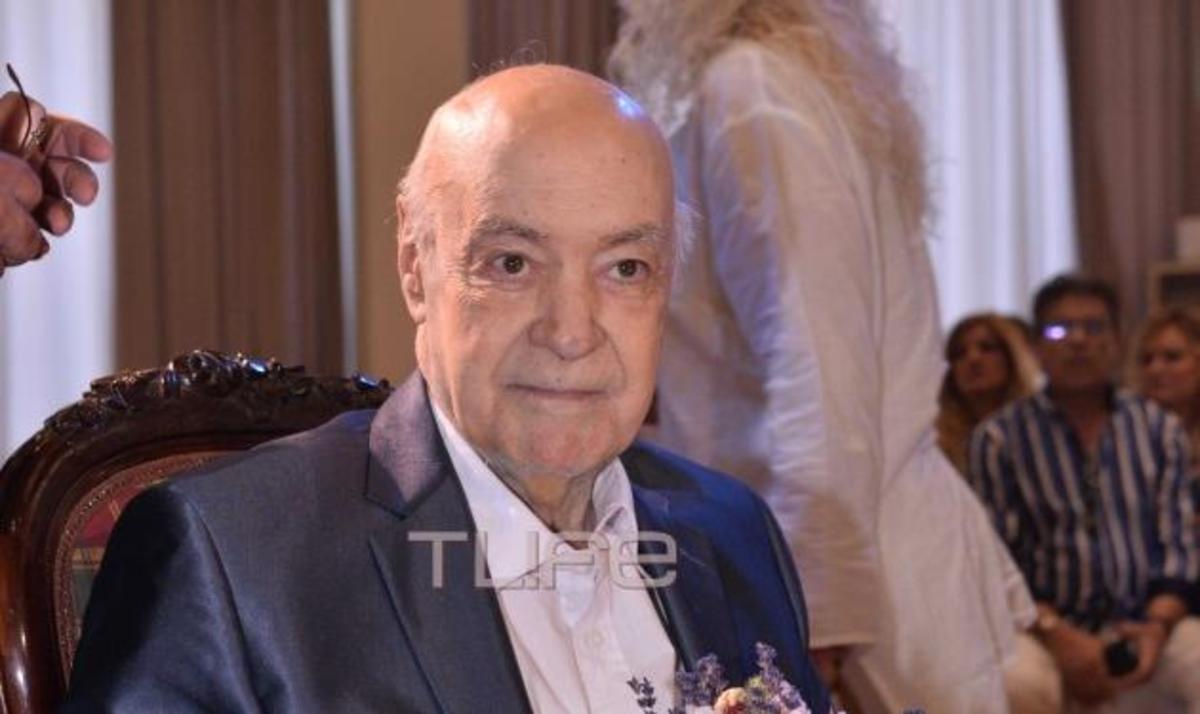 Ανδρέας Μπάρκουλης: Ντύθηκε ξανά γαμπρός στα 78 του χρόνια! Φωτογραφίες