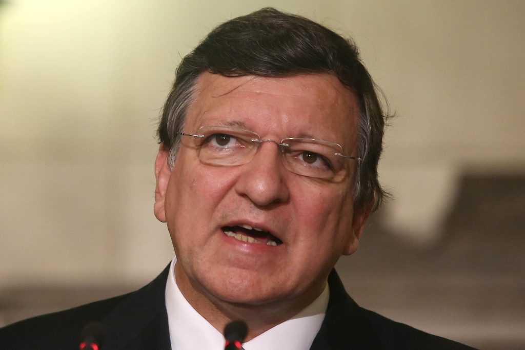 Μπαρόζο: “Η Ευρώπη δίνει την ευκαιρία στην Ελλάδα να μην χρεοκοπήσει”