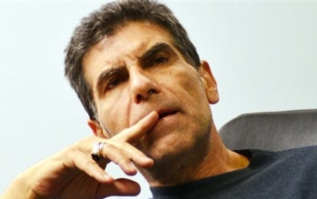 Γιάννης Μπέζος: «Δεν μπορώ να ασχολούμαι άλλο με σαχλαμάρες»