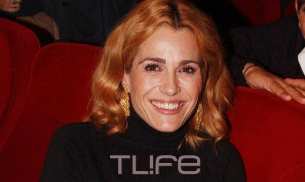 Τζένη Μπότση: Στα μπουζούκια με τον σύντροφό της! Φωτογραφίες