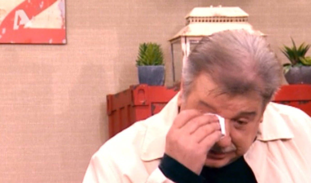 Δάκρυσε ο Τάσος Χαλκιάς στον “αέρα” της εκπομπής!