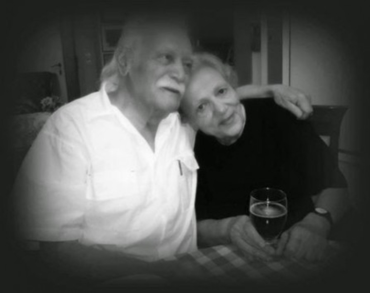 Το συγκινητικό ποίημα του Μανώλη Γλέζου για το θάνατο της αδελφής του