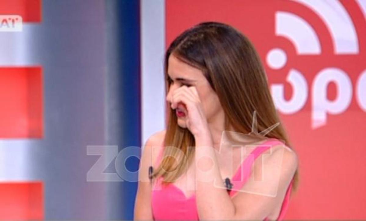 Συγκινημένη η Άννα Μπουσδούκου στον αποχαιρετισμό – «Τρέμω ολόκληρη»