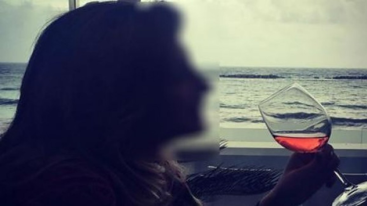 Ηθοποιός του «Μπρούσκο» τρέλανε τους περαστικούς πηγαίνοντας βόλτα με την κόρη της!