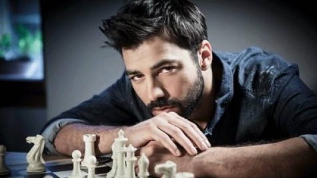 Οι αποκαλύψεις του Ανδρέα Γεωργίου: Τι πήγε «λάθος» και δύο φορές δεν ανέβηκε τα σκαλιά της Εκκλησίας;