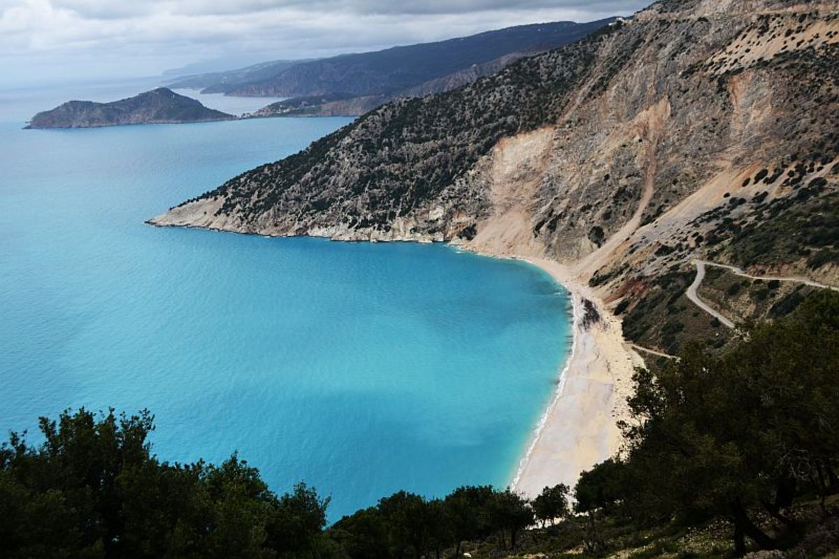 Κεφαλονιά: Κλείνουν το Μύρτο μέχρι τα μέσα Ιουλίου!