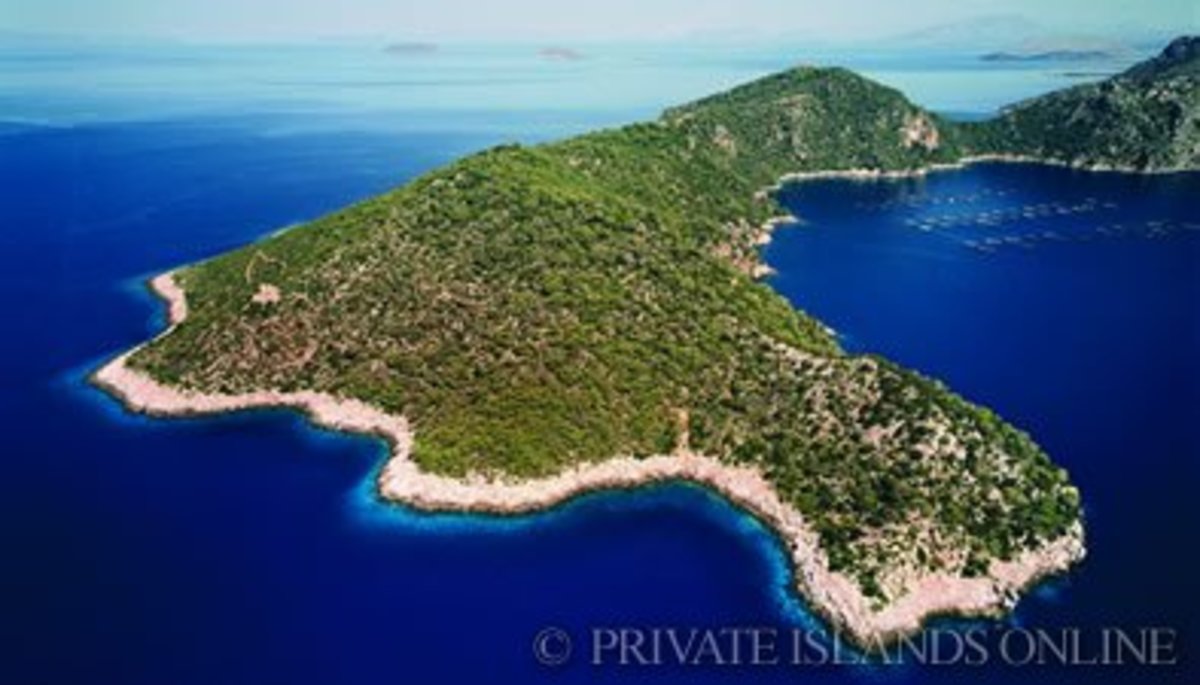 Guardian: η Ελλάδα πουλά 6.000 νησιά… – Κυβέρνηση: «Δεν πουλάμε, ανακαλέστε αμέσως»