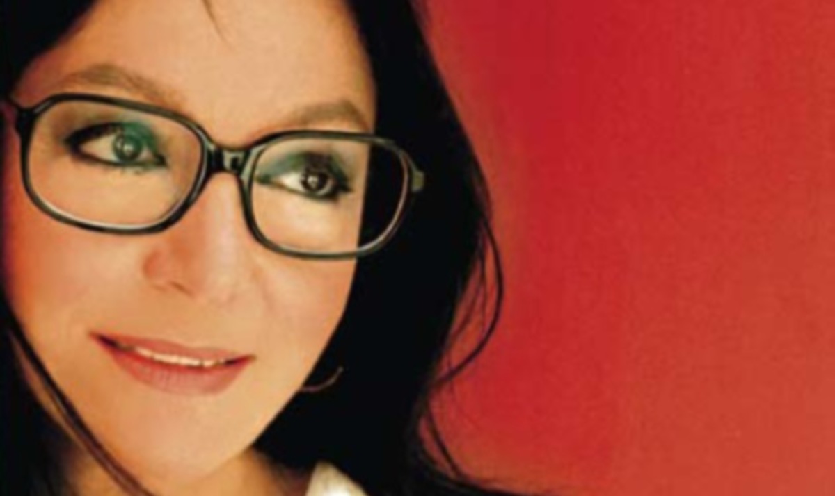 Νάνα Μούσχουρη προς Ρουβά: “Έμαθα ότι θα τραγουδήσεις το ‘Άξιον Εστί’…”