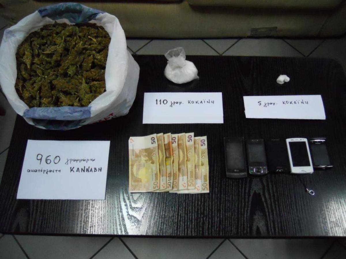 Τα ναρκωτικά που βρήκαν οι αστυνομικοί - ΦΩΤΟ ΕΛ.ΑΣ.