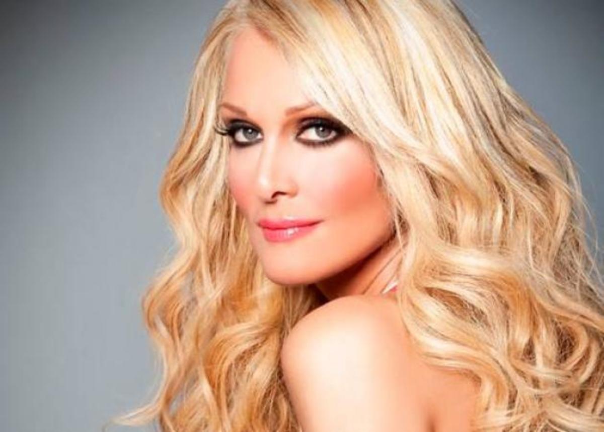 Η Νατάσα Θεοδωρίδου μας συστήνει την οικογένειά της: “4 γενιές μαζί” – ΦΩΤΟ