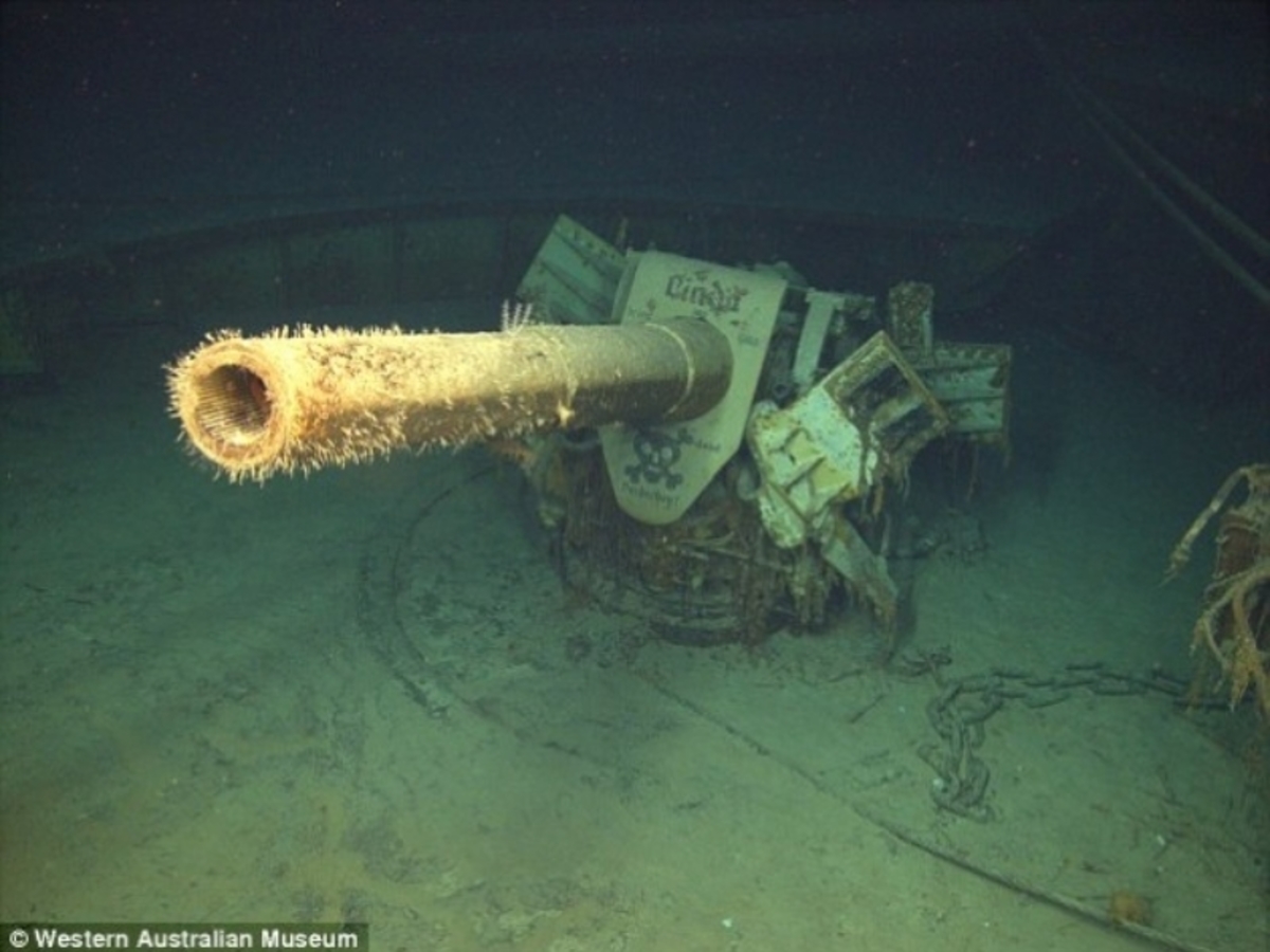 Απίστευτες φωτογραφίες απο ναυάγιο γερμανικού πολεμικού πλοίου!