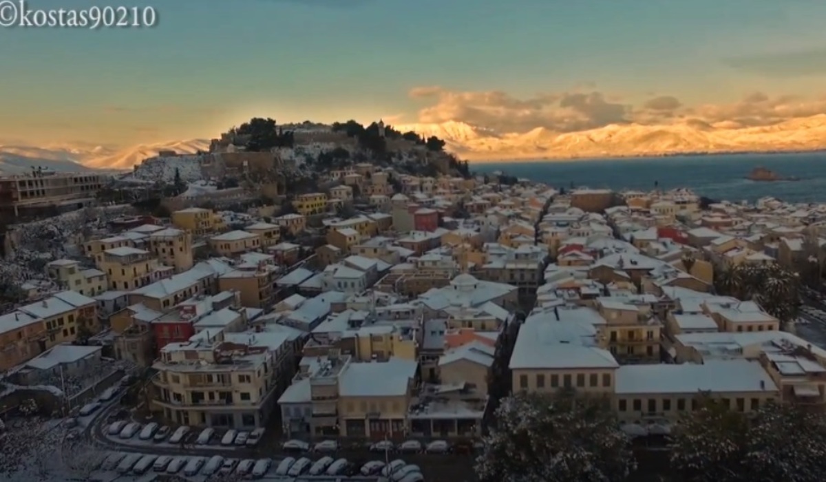 Το χιονισμένο Ναύπλιο από ψηλά – Μαγικές εικόνες [vid]