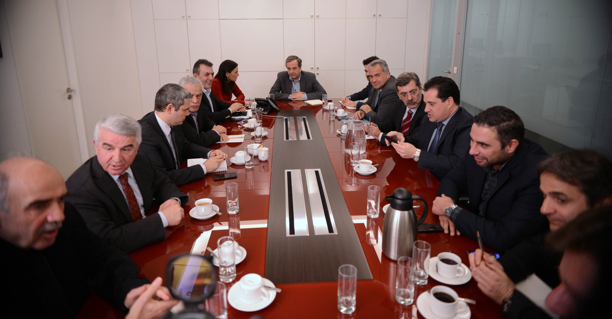 Σηκώνει το… γάντι η ΝΔ για την εξεταστική επιτροπή