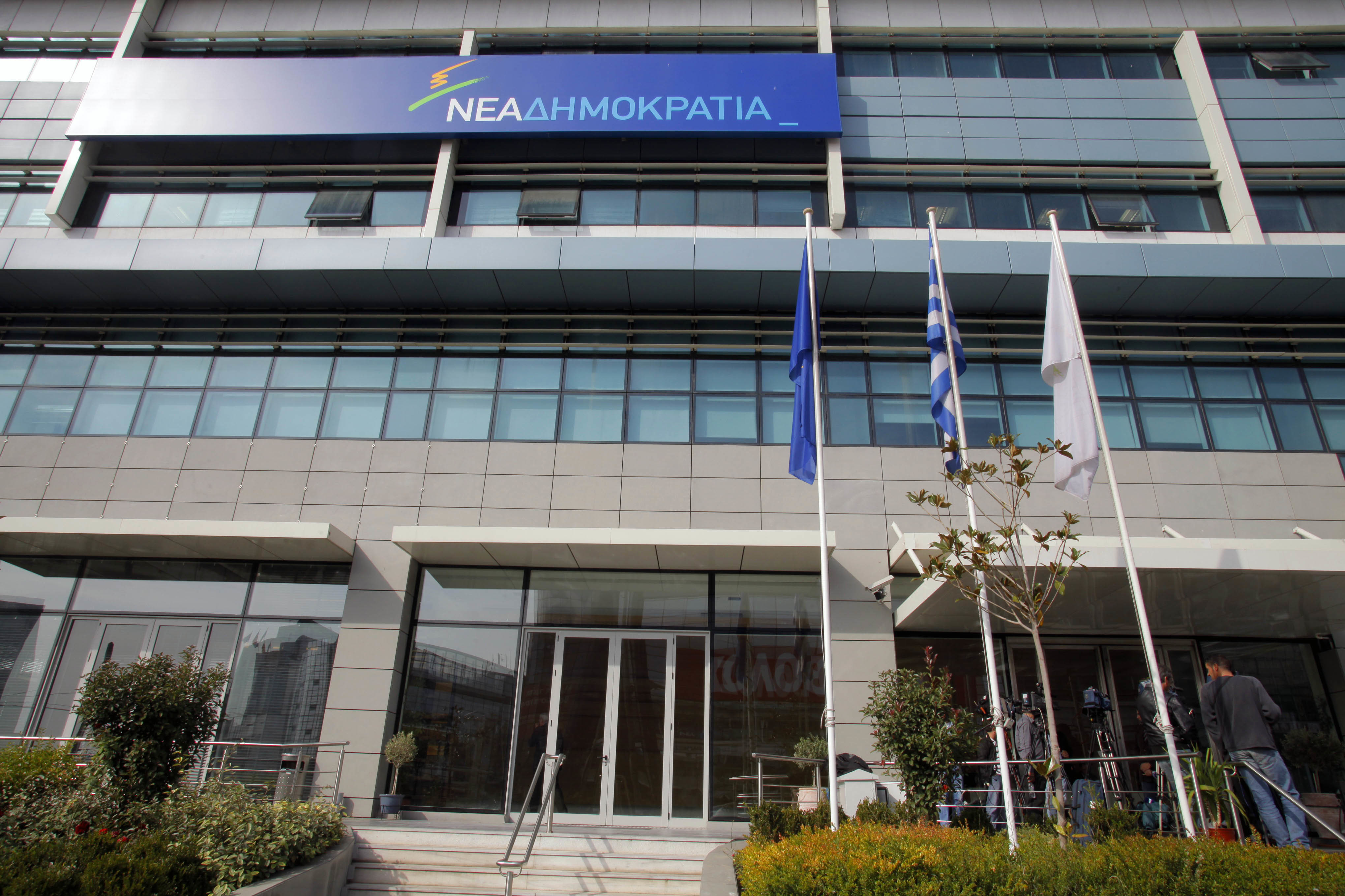 Αποχωρήσεις και φωνές κατά Άδωνι από γαλάζιους συνδικαλιστές