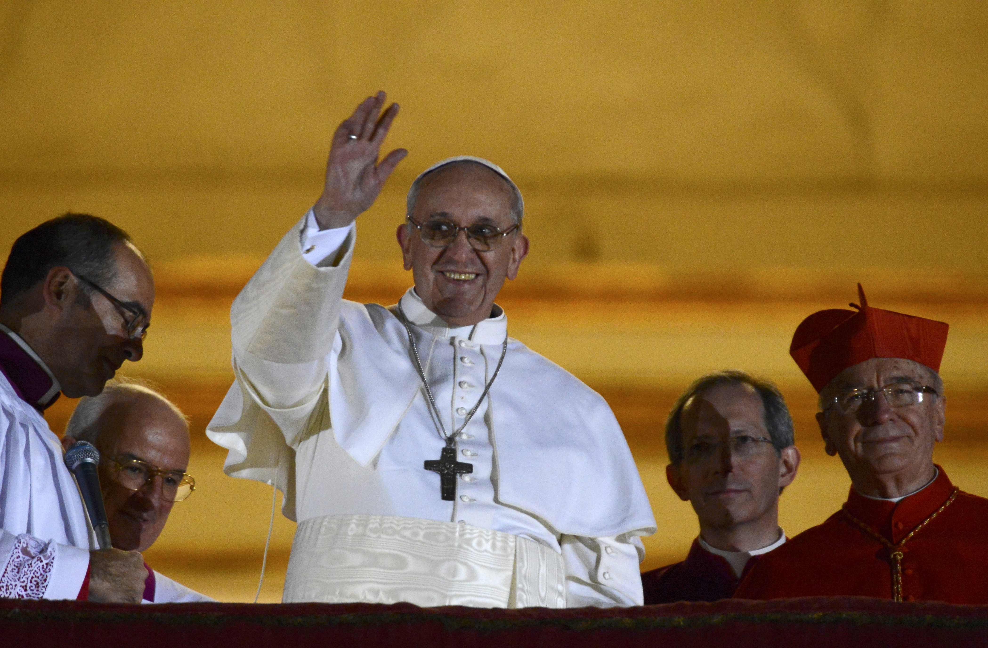 Βατικανό: Ο πάπας Ιωάννης Παύλος ο 2ος και ο πάπας Ιωάννης ο 23ος θα αγιοποιηθούν