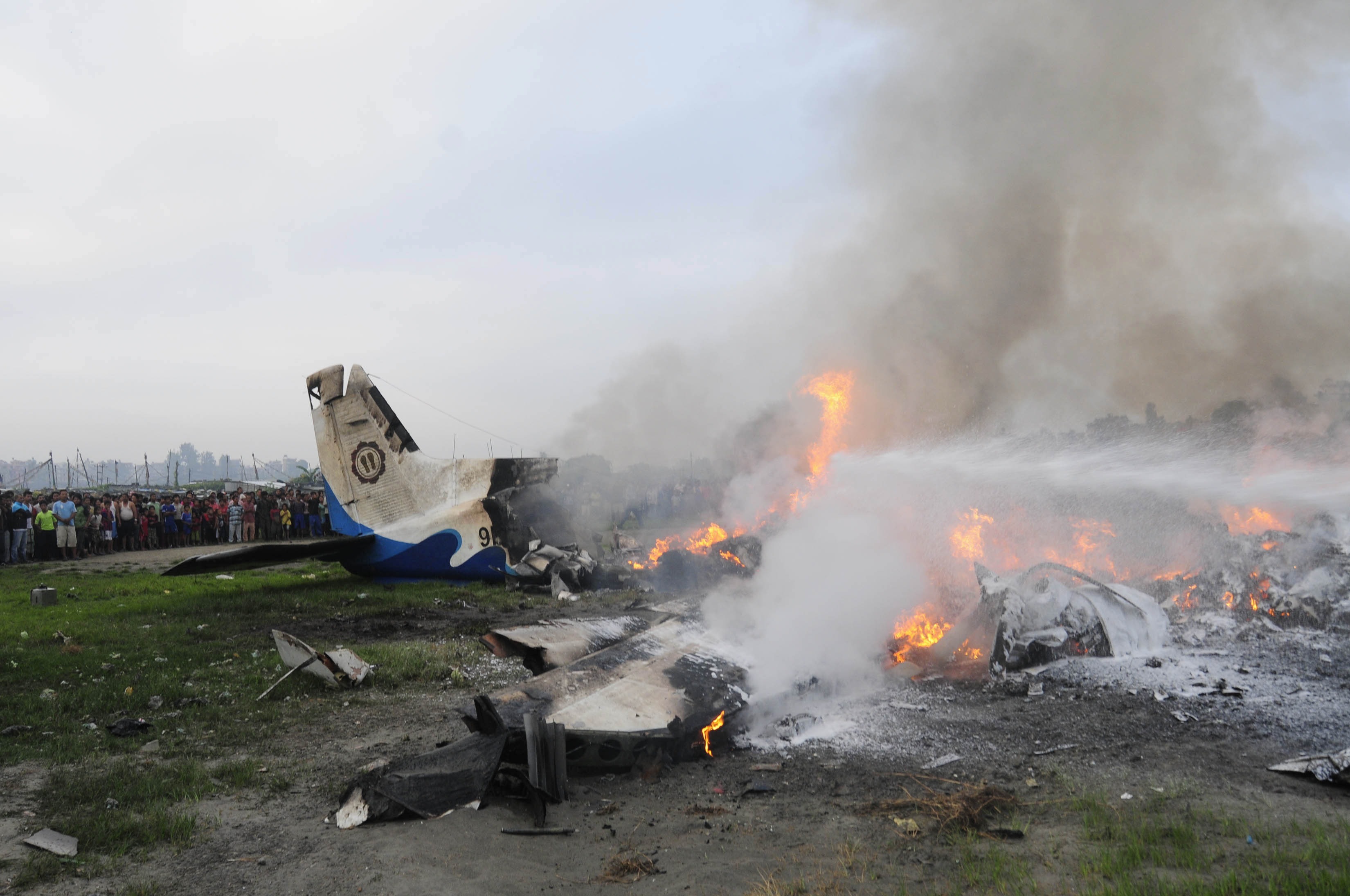 Αεροπορική τραγωδία στο Νεπάλ, 19 νεκροί (ΦΩΤΟ)