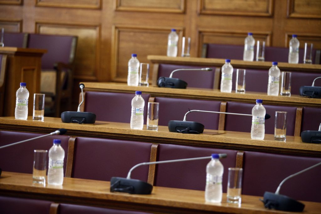 Πτώση στην κατανάλωση εμφιαλωμένων νερών