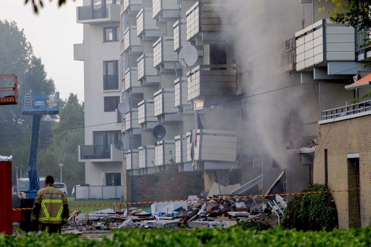 Δυο νεκροί από έκρηξη αερίου στην Ολλανδία (ΦΩΤΟ)