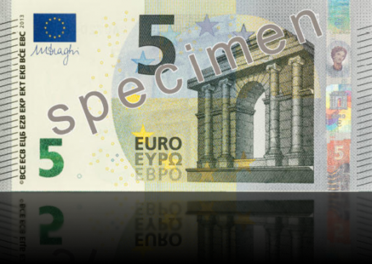 Αυτό είναι το νέο 5ευρω που κυκλοφόρησε σήμερα